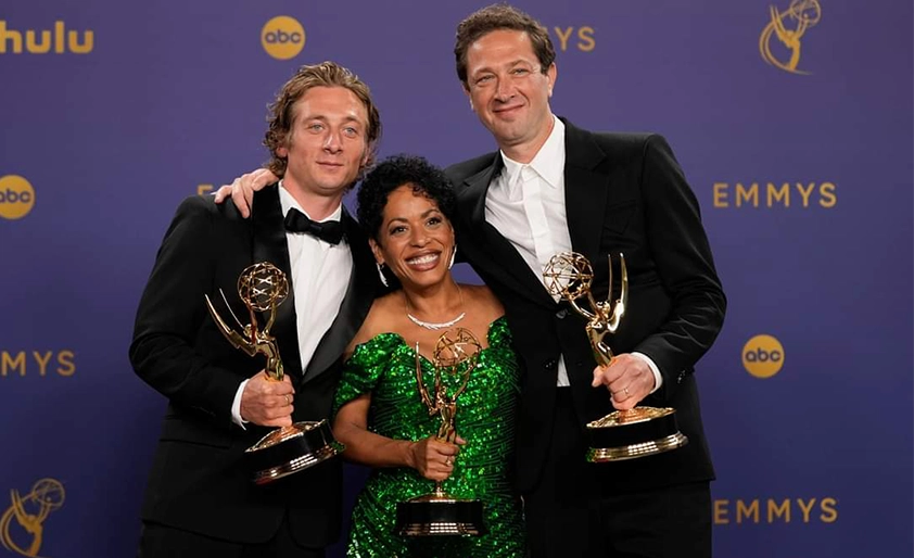 Jeremy Allen White, Ebon Moss-Bachrach, and Liza Colón-Zayas at the Emmys 2024 Jeremy Allen White, Ebon Moss-Bachrach, and Liza Colón-Zayas at the Emmys 2024